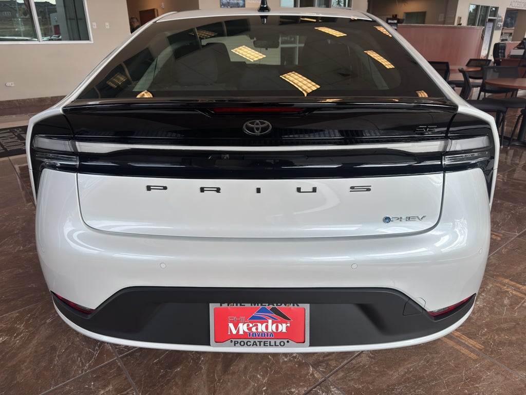 2026 Toyota Prius Plug-in Hybrid SE