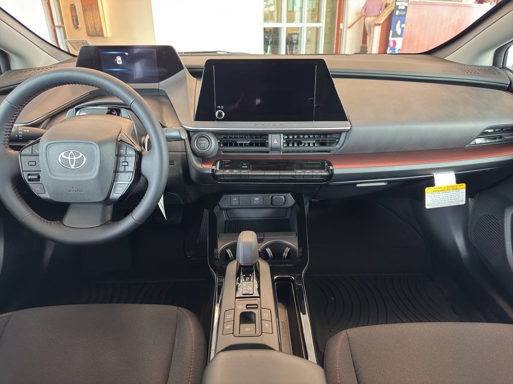 2026 Toyota Prius Plug-in Hybrid SE