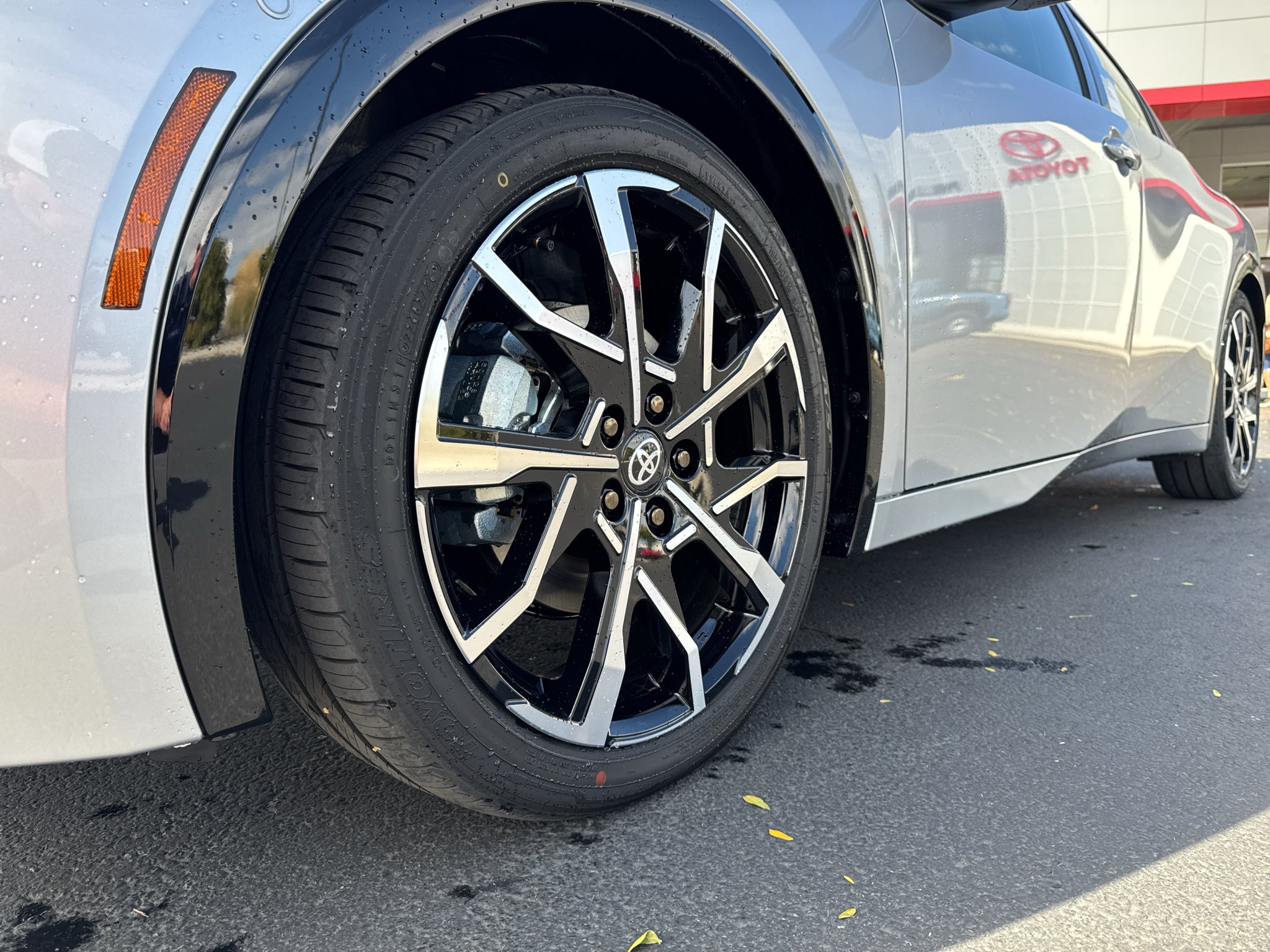 2027 Toyota Prius Plug-in Hybrid XSE Premium