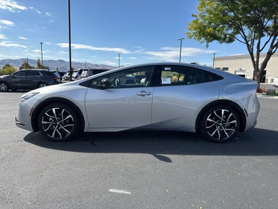 2027 Toyota Prius Plug-in Hybrid XSE Premium