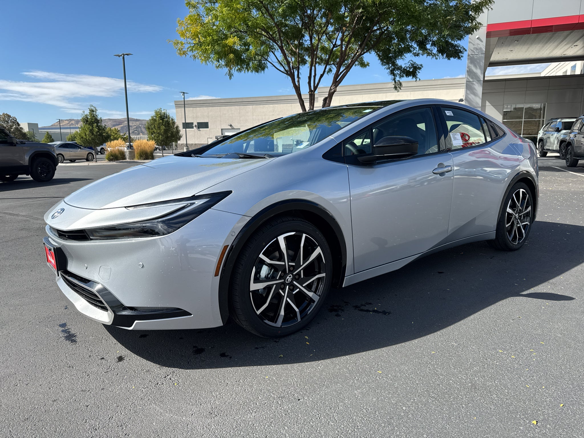 2027 Toyota Prius Plug-in Hybrid XSE Premium