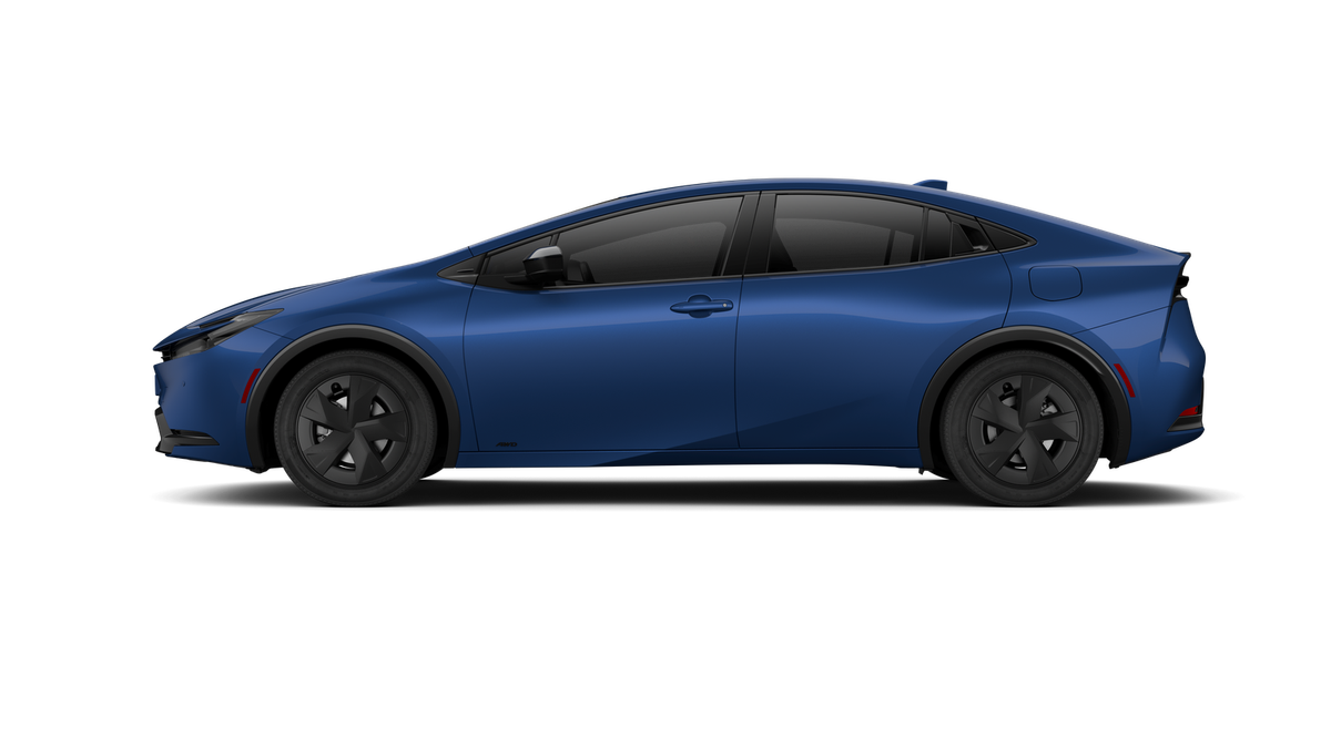 2027 Toyota Prius LE AWD