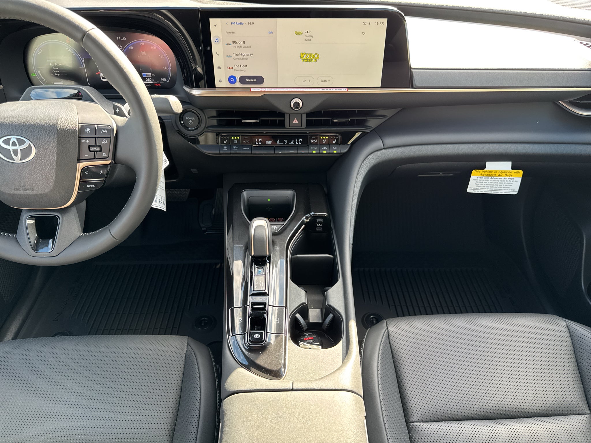 2027 Toyota Toyota Crown Platinum
