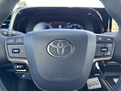 2027 Toyota Toyota Crown Platinum
