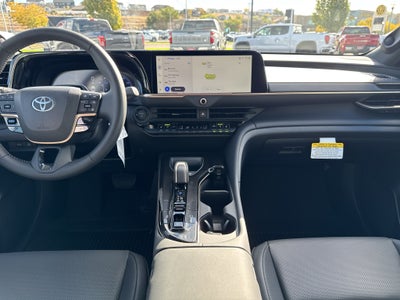 2027 Toyota Toyota Crown Platinum