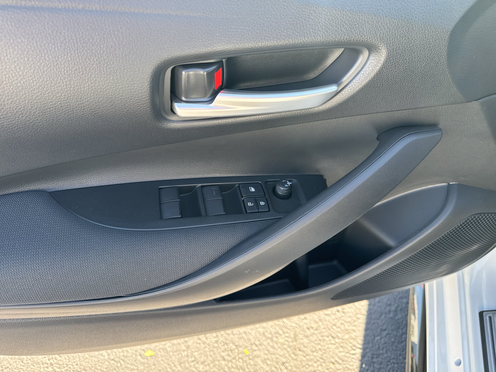 2027 Toyota Corolla Hybrid SE AWD