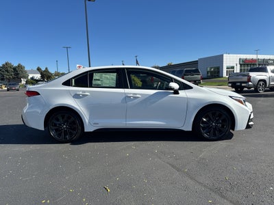 2027 Toyota Corolla Hybrid SE AWD