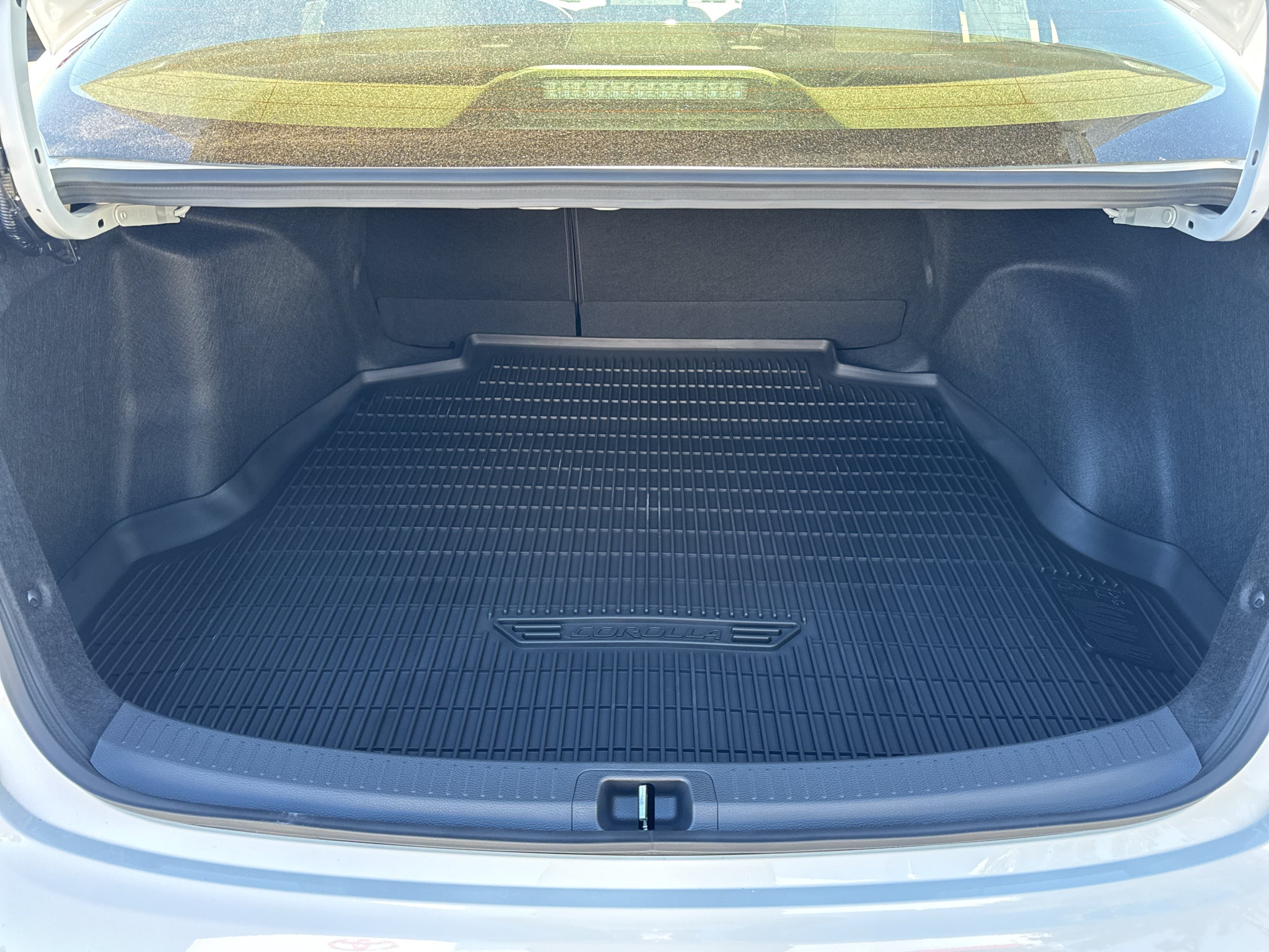 2027 Toyota Corolla Hybrid SE AWD