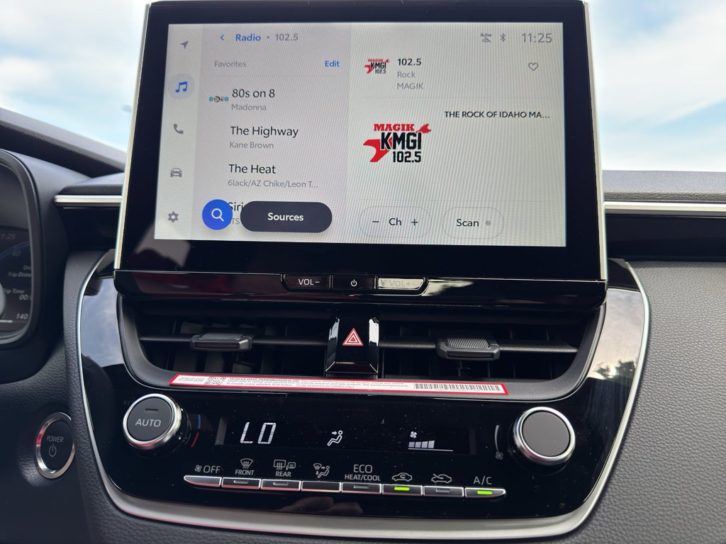 2026 Toyota Corolla Hybrid SE AWD