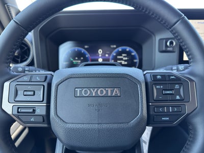 2026 Toyota Land Cruiser 4WD (Natl)