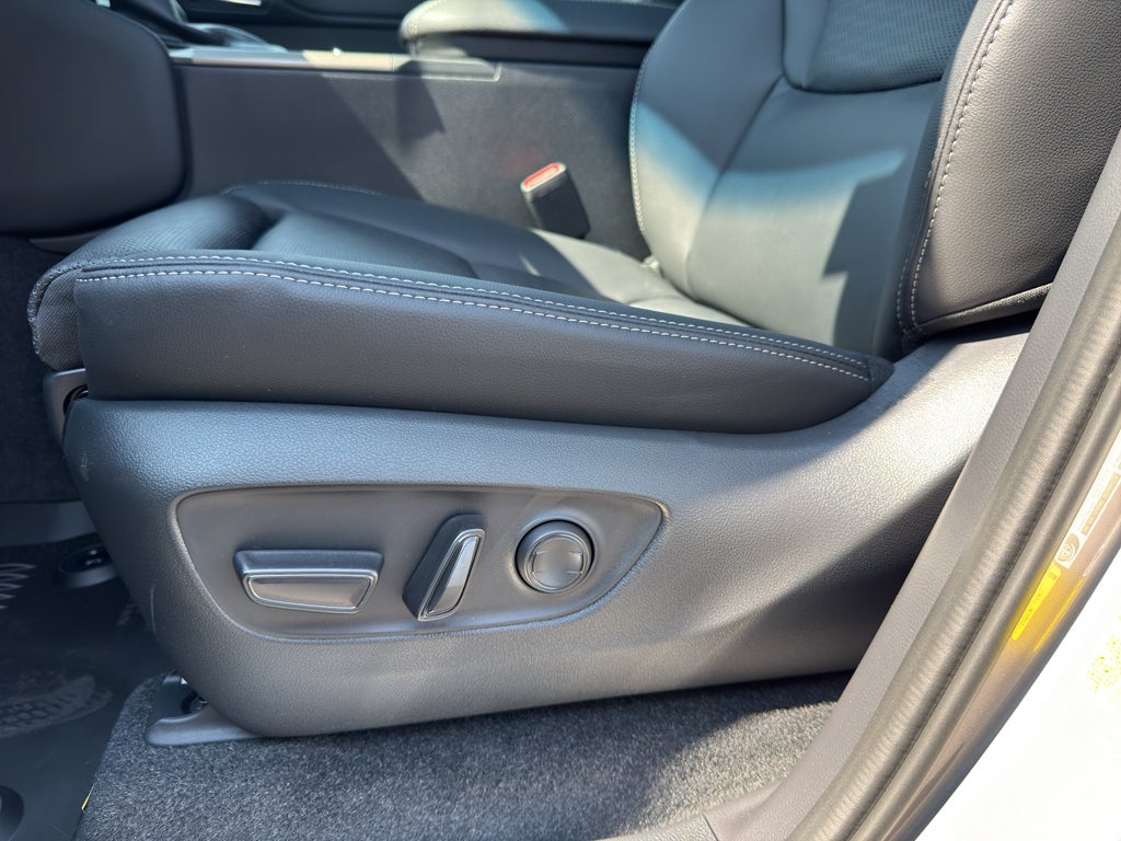 2027 Toyota Land Cruiser 4WD (Natl)