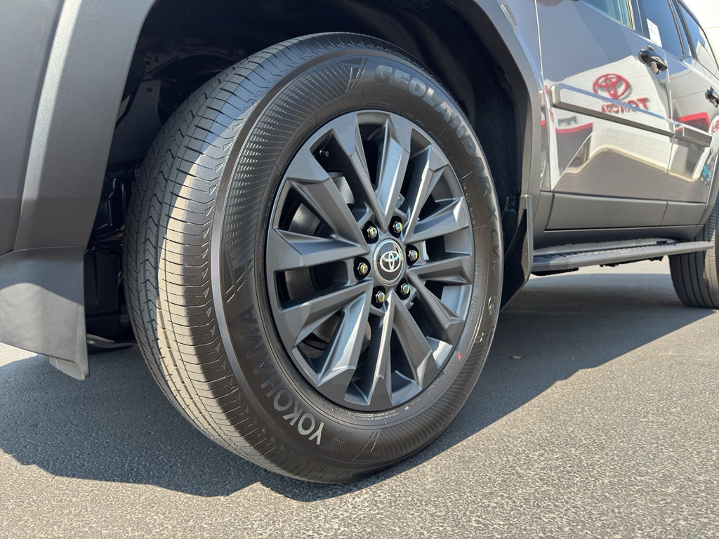 2027 Toyota Land Cruiser 4WD (Natl)
