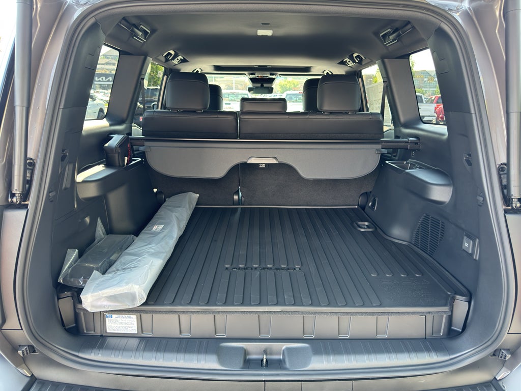 2027 Toyota Land Cruiser 4WD (Natl)