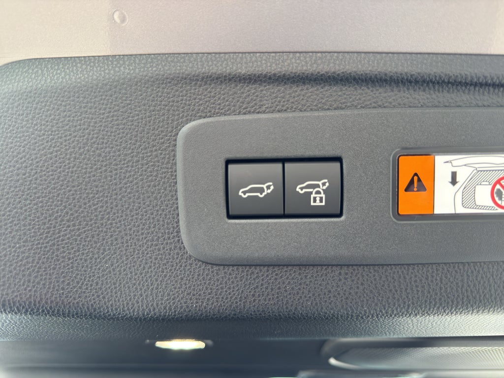 2027 Toyota Land Cruiser 4WD (Natl)