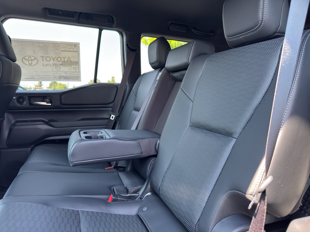 2027 Toyota Land Cruiser 4WD (Natl)