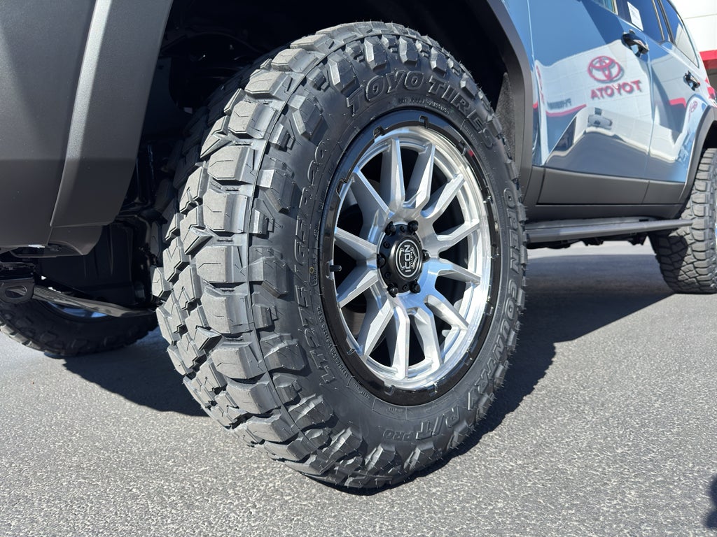 2026 Toyota Land Cruiser 4WD (Natl)