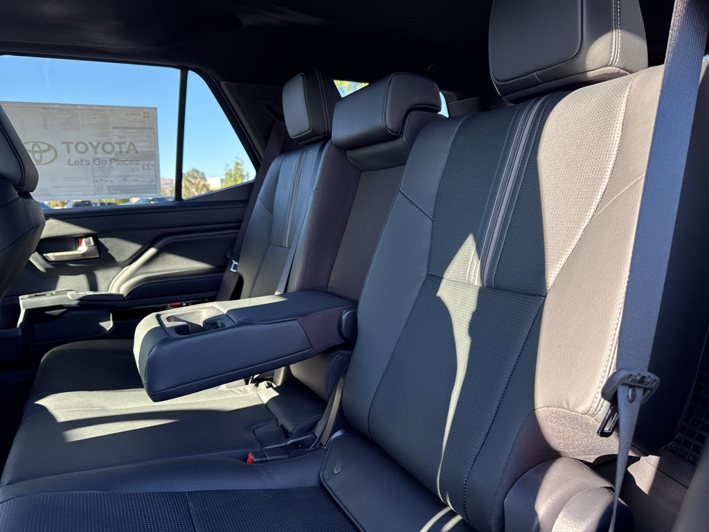 2026 Toyota 4Runner i-FORCE MAX 4Runner Limited