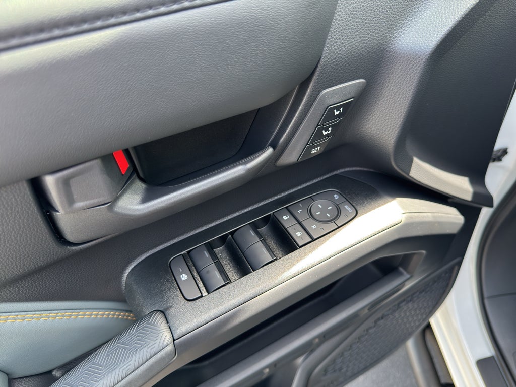 2026 Toyota 4Runner i-FORCE MAX 4Runner Trailhunter