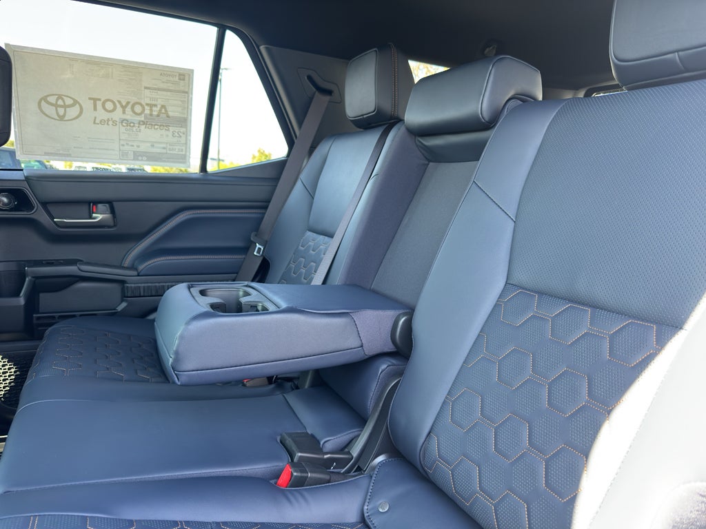 2026 Toyota 4Runner i-FORCE MAX 4Runner Platinum