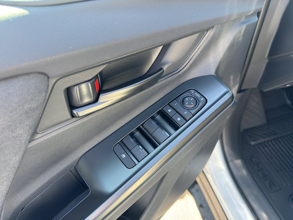2026 Toyota C-HR SE