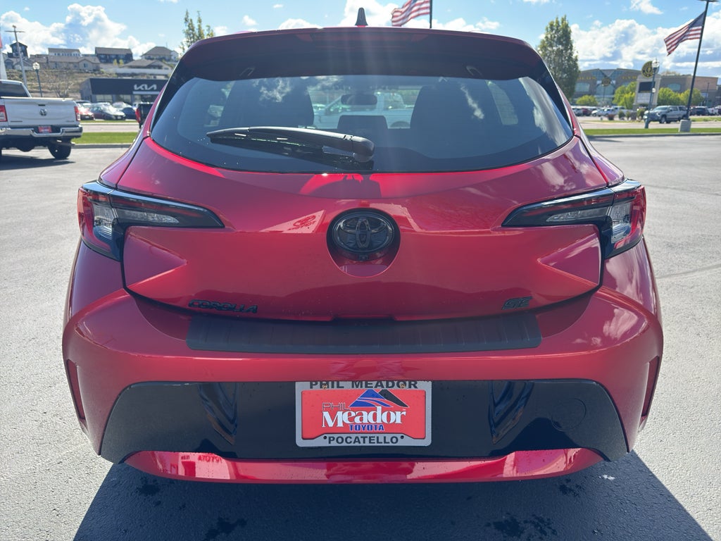 2026 Toyota Corolla Hatchback SE