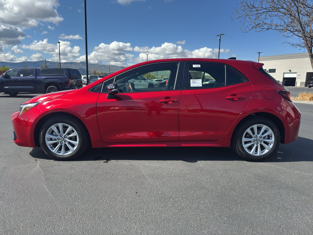 2026 Toyota Corolla Hatchback SE